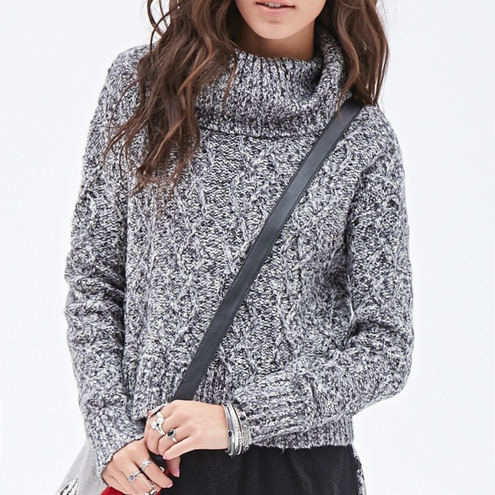 Grey turtleneck cropped sweater
